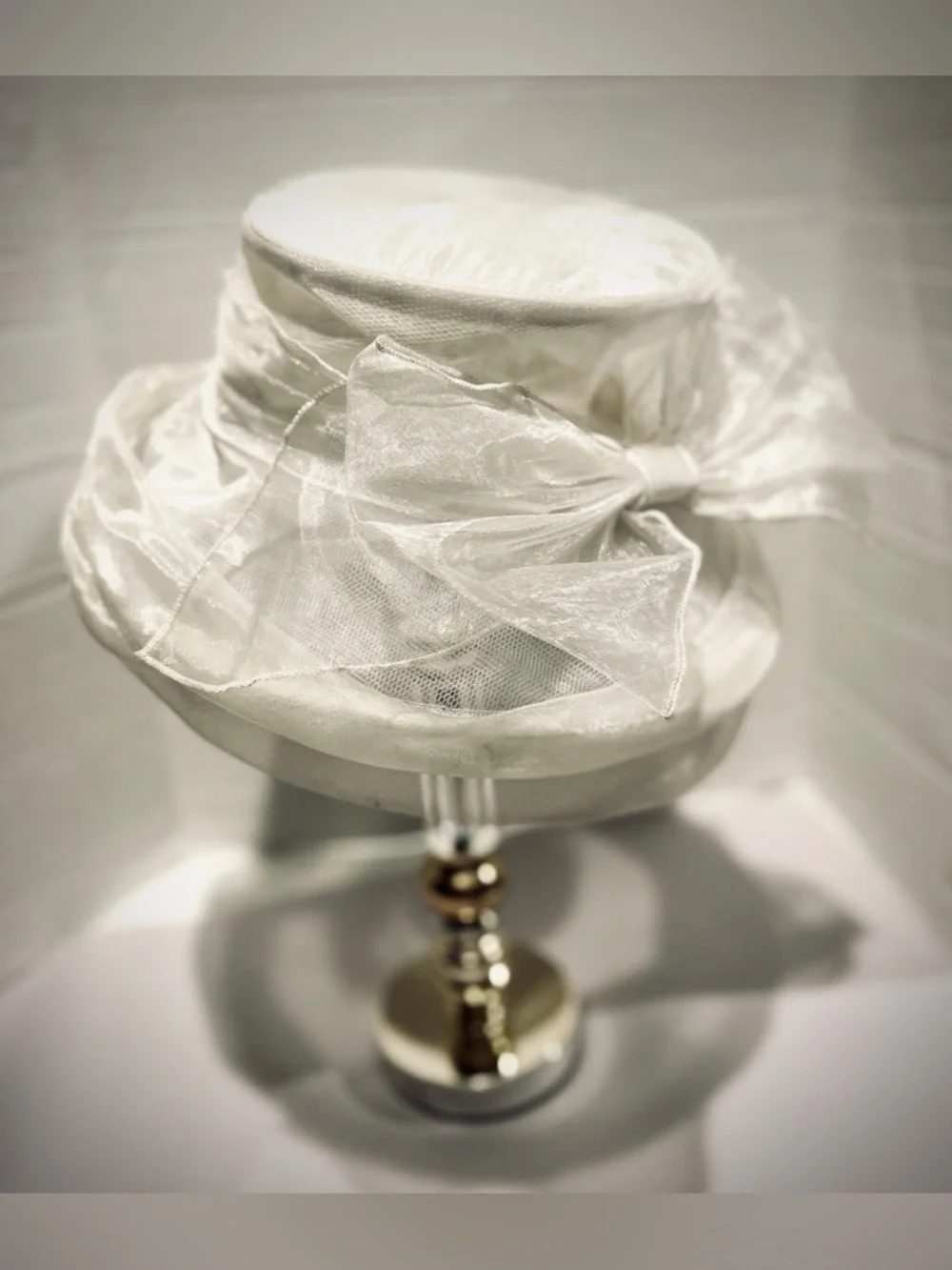 Kentucky derby hat, church hat, tea party, Junior League, fashion show, Easter - Picture 6 of 8